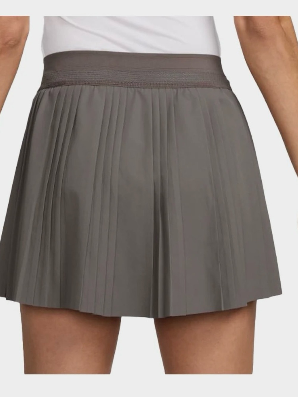 Nike Women's Taupe Pleated Tennis Skirt NWT - Sz M - Picture 9 of 10